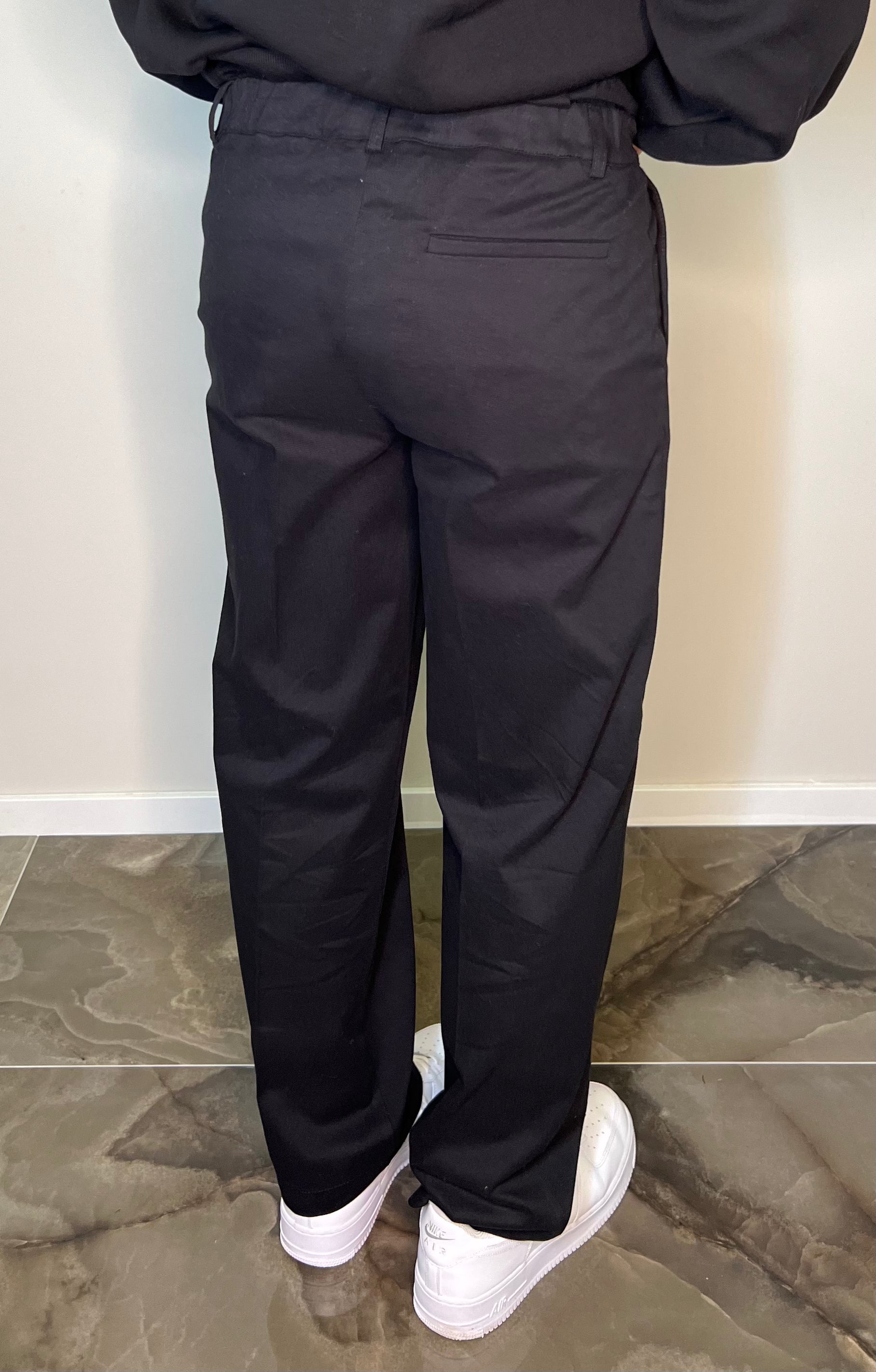 Pantalone mezzamolla